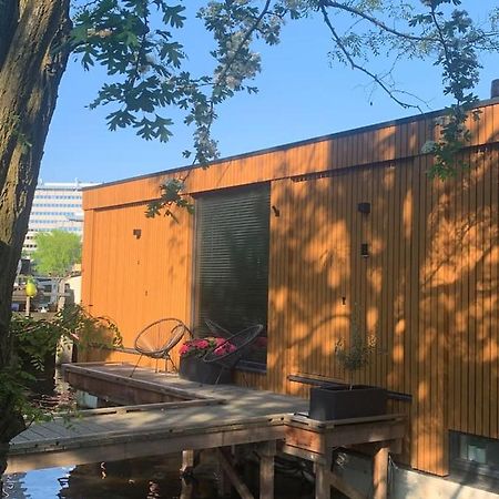 Apartamento Beautiful Amstel Houseboat Ámsterdam Exterior foto